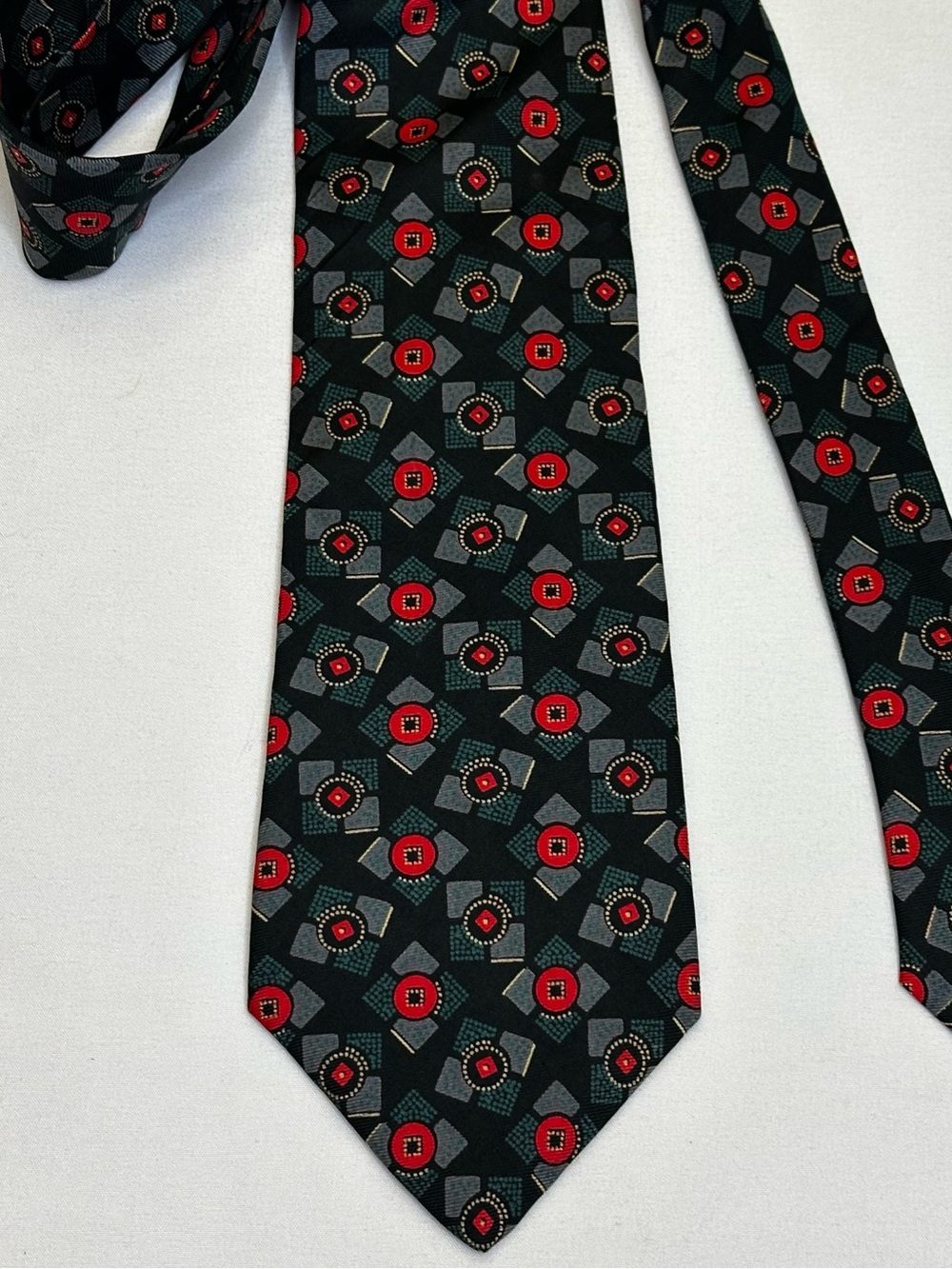 John Henry Mens 100% Silk Black, Red, Grey Necktie Tie